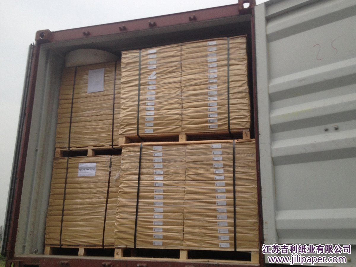 ��Ĥ�ڱ���Ƭ���b��